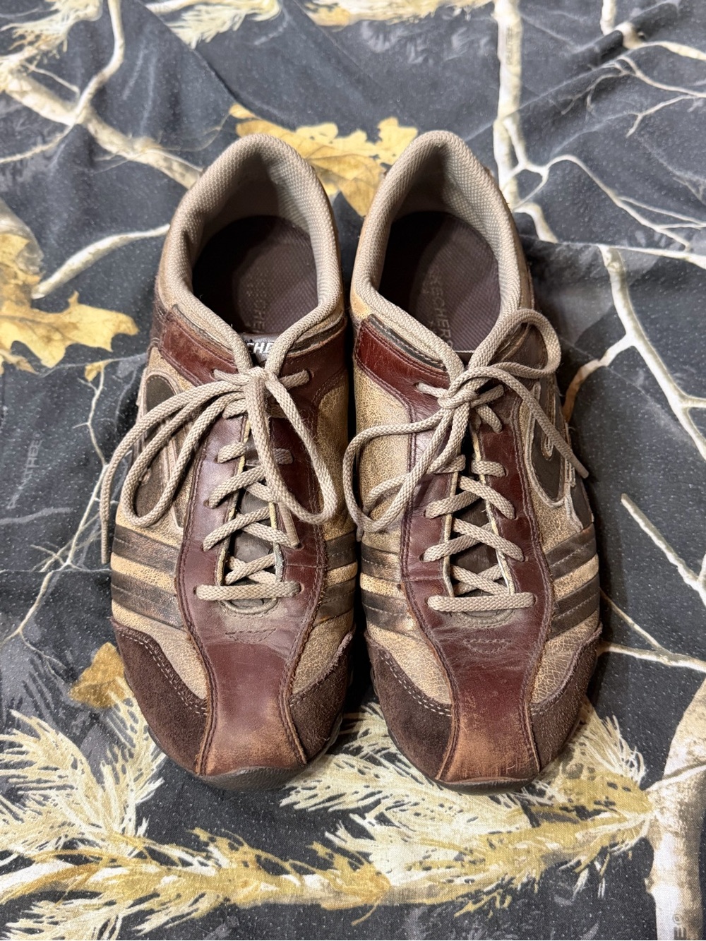 Women’s Brown and Tan Casual Retro Lace-Up Sneakers